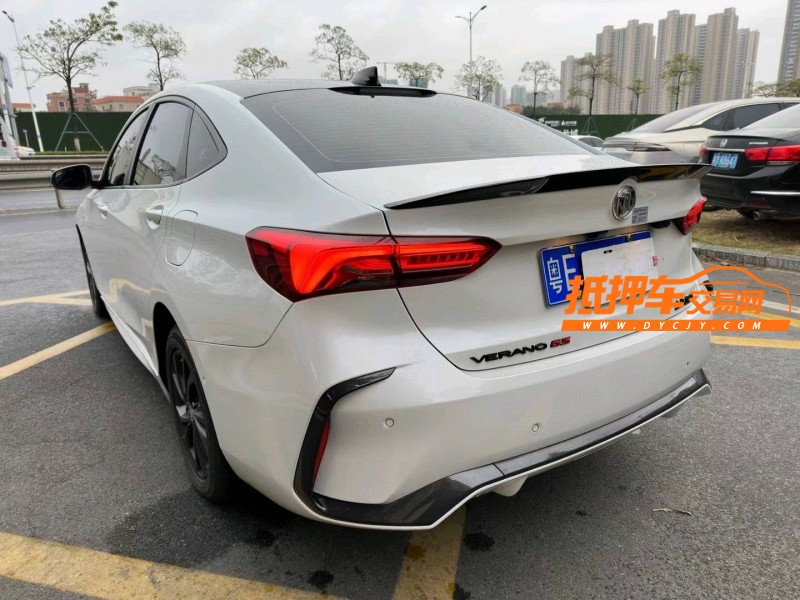 佛山22年别克威朗5