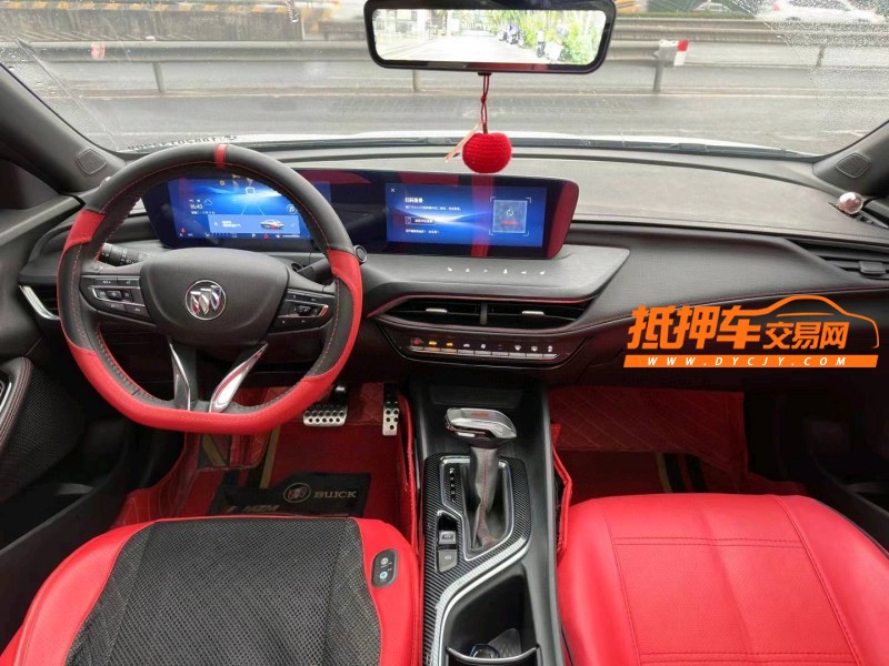 佛山22年别克威朗8