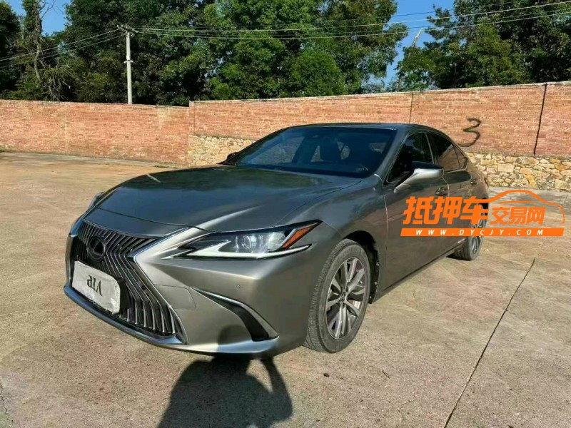 汕头20年雷克萨斯ES8