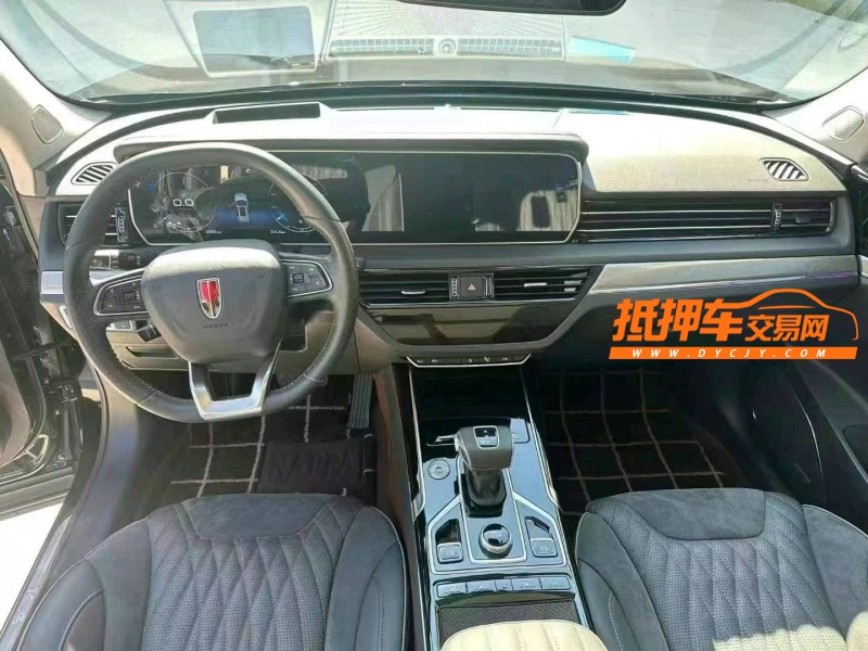 汕头23年红旗HS56