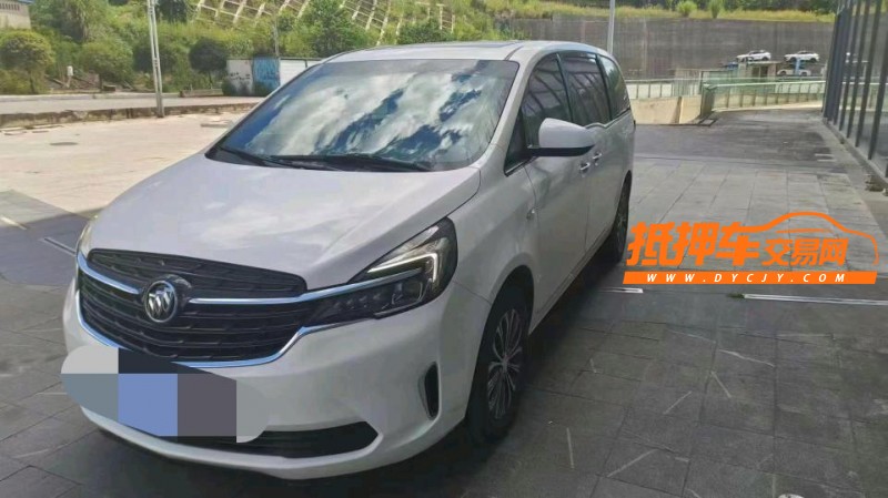 重庆21年别克GL82