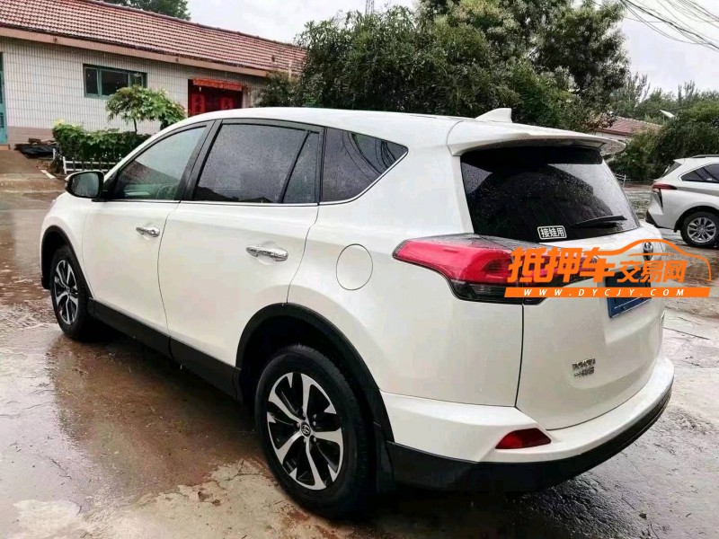 枣庄19年丰田RAV4荣放6