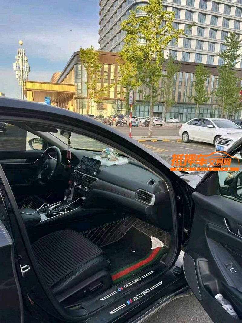烟台20年本田雅阁7