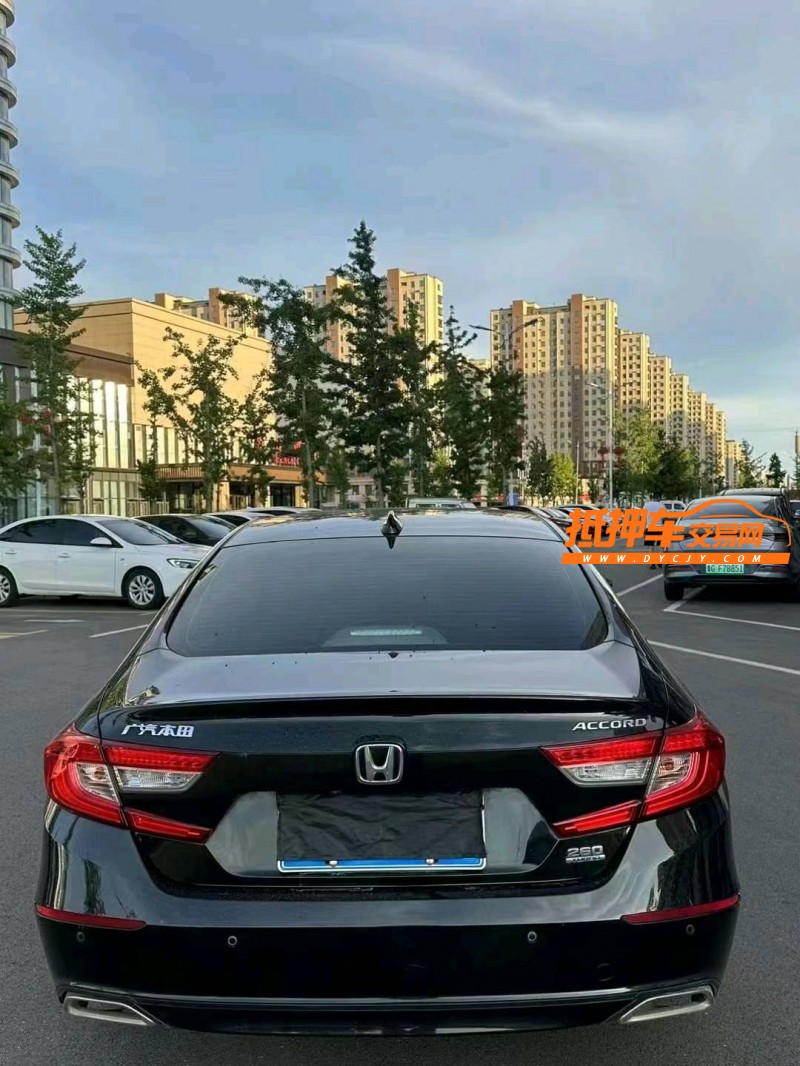 烟台20年本田雅阁8