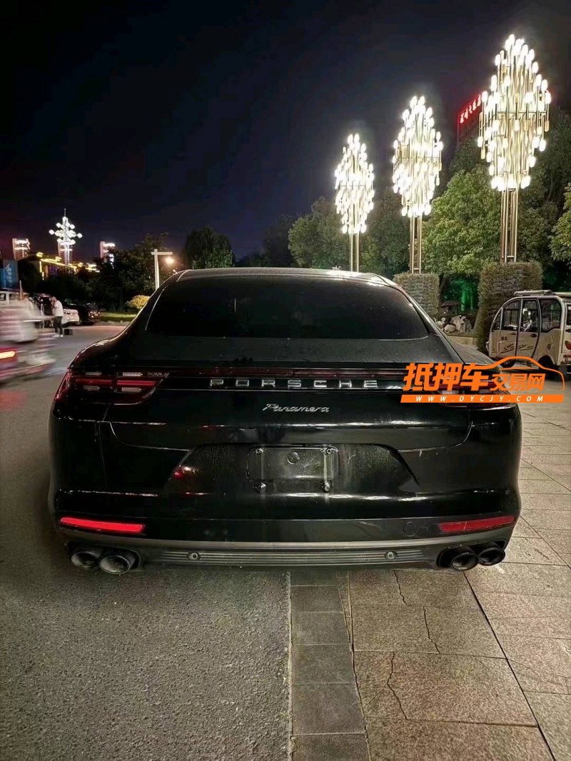 苏州19年保时捷帕拉梅拉6
