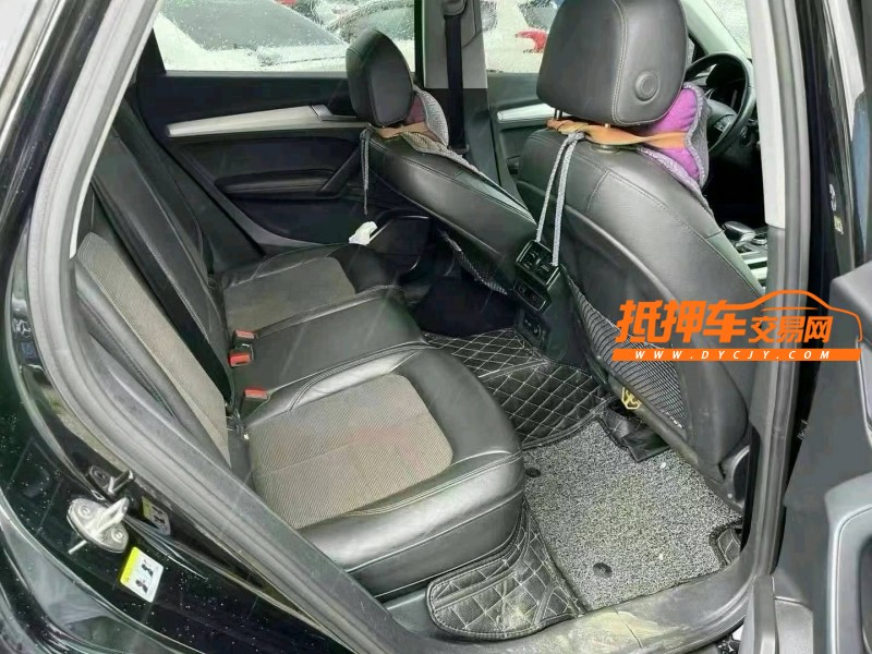 防城港20年奧迪Q56