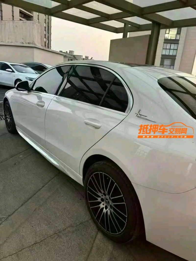 苏州22年奔驰C5