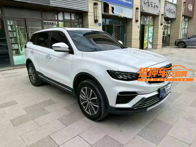 龍巖19年吉利博越7