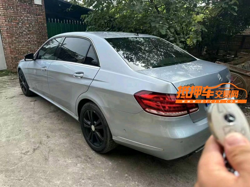 重庆14年奔驰E4