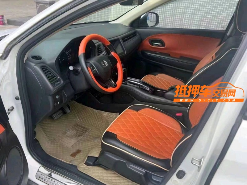 江门17年本田缤智3
