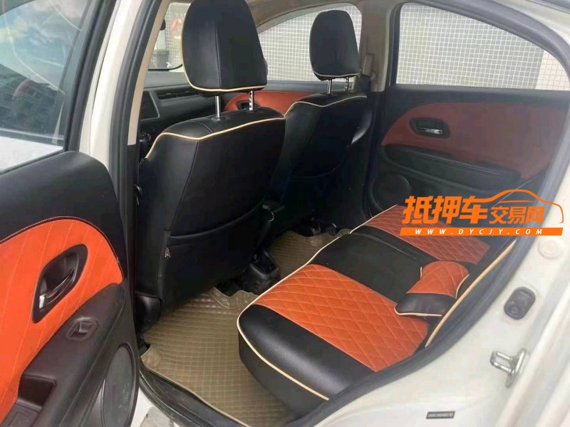 江门17年本田缤智6