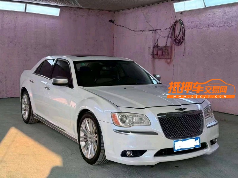 濱州14年克萊斯勒300C3