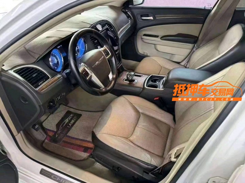 濱州14年克萊斯勒300C9