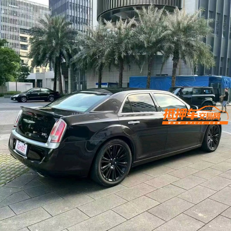 广州14年克莱斯勒300C9