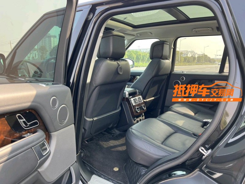 盐城21年路虎揽胜行政4