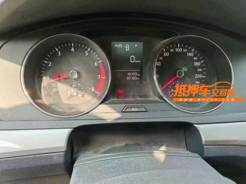 菏泽17年大众凌渡7