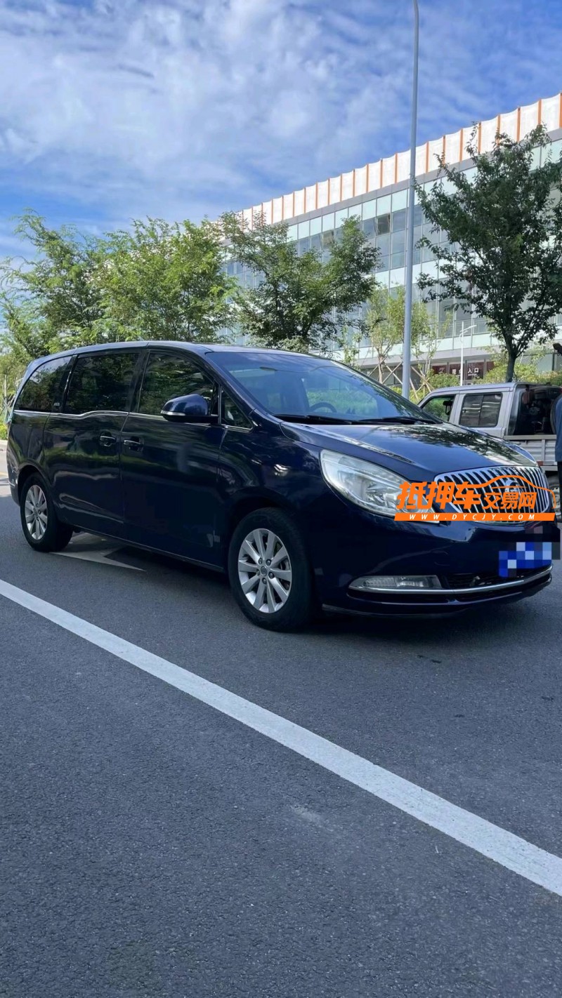 济南13年别克GL82