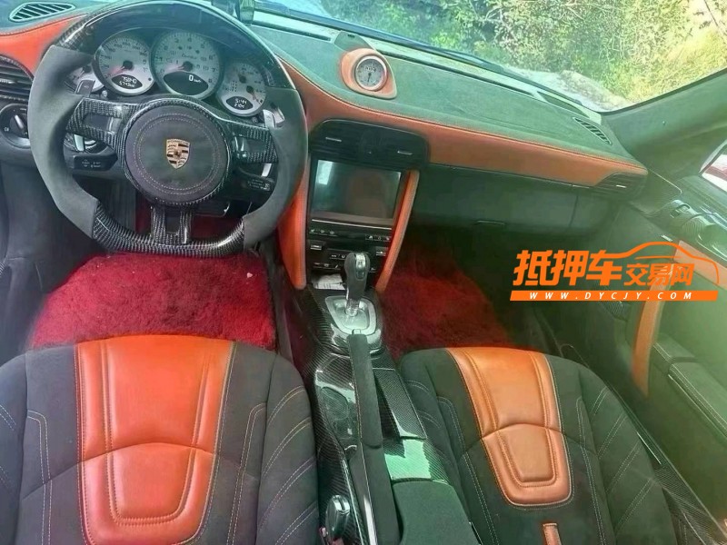 广州13年保时捷9118