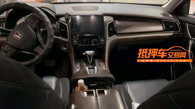 东莞17年本田冠道4