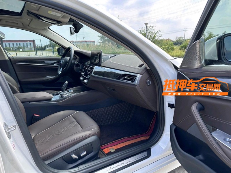 盐城22年宝马5系5