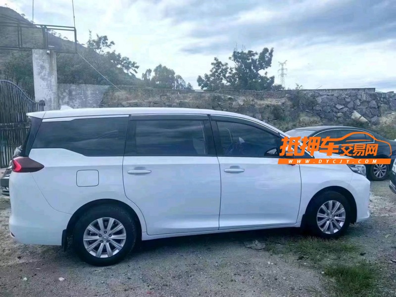 成都23年传祺M63