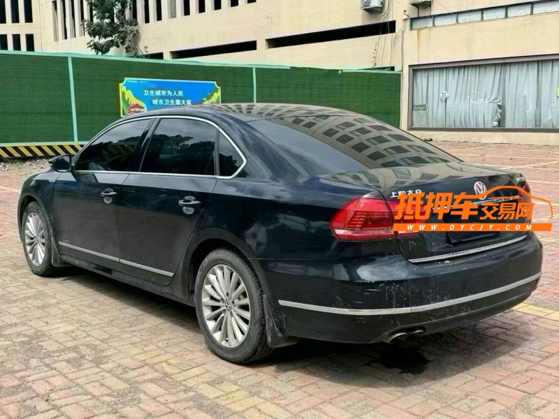 青岛13年大众帕萨特8