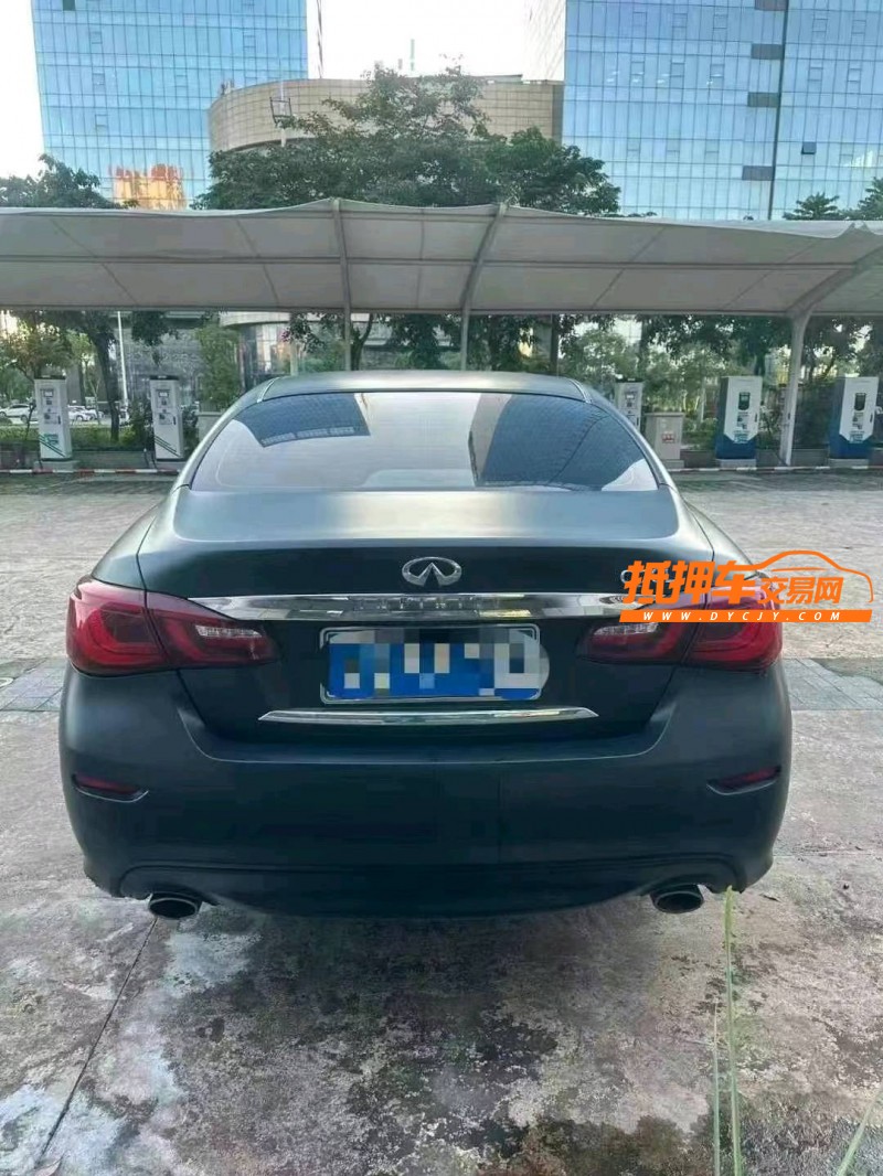 佛山19年英菲尼迪Q708