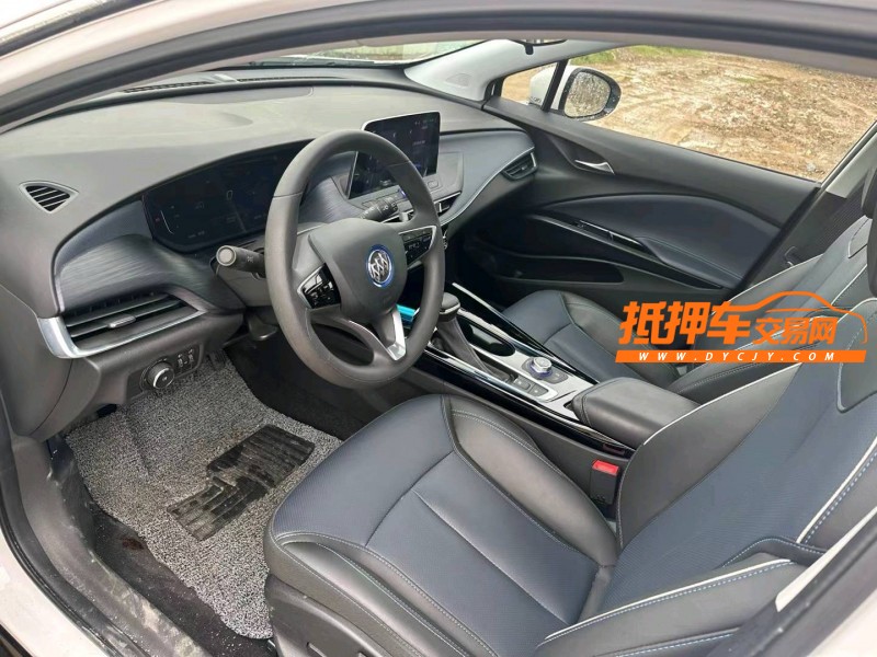 广州23年别克微蓝8