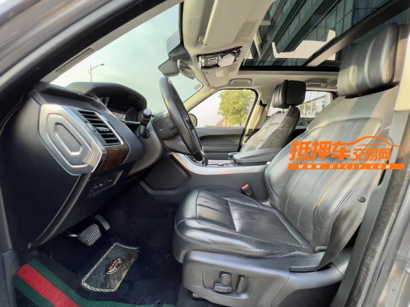 东莞19年路虎揽胜运动4