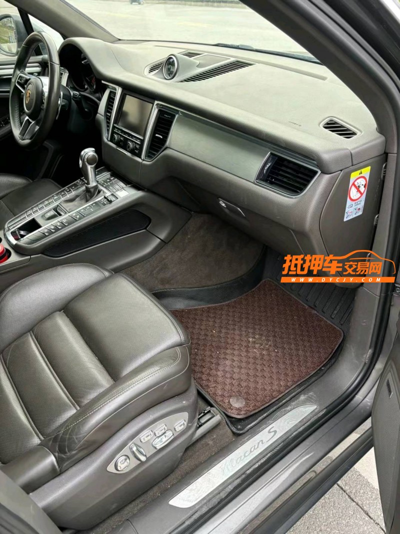 宿迁16年保时捷Macan4