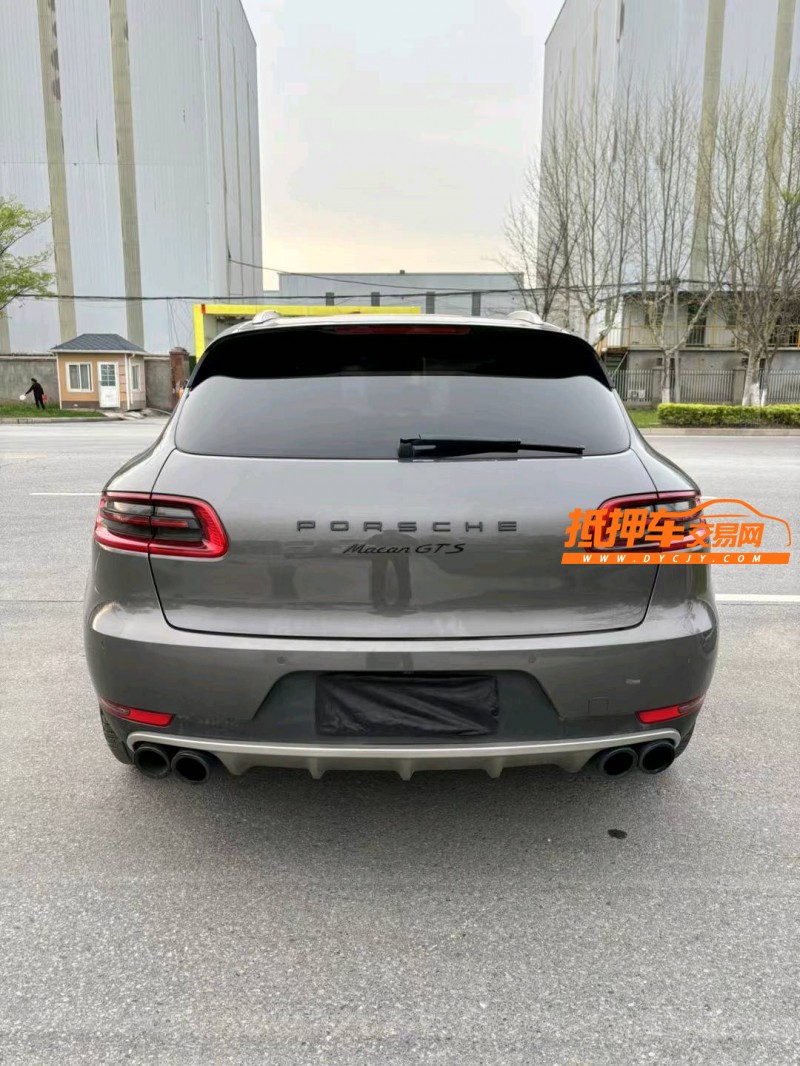 宿迁16年保时捷Macan9