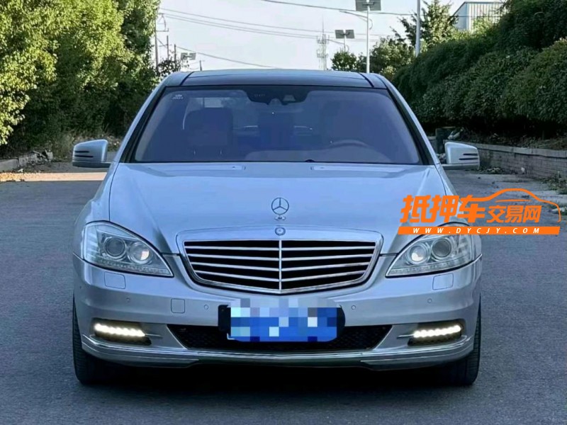 青岛13年奔驰S1