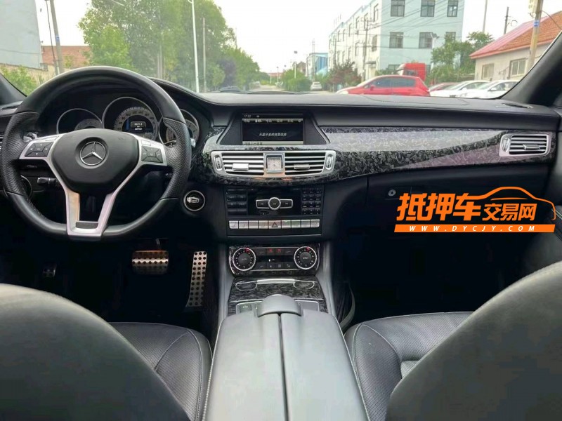 青岛14年奔驰CLS5
