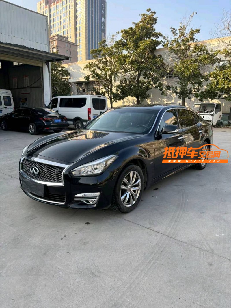 宿遷18年英菲尼迪Q702