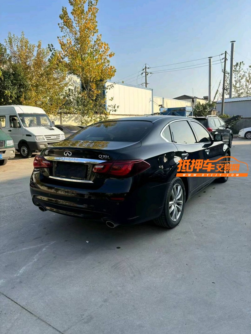 宿遷18年英菲尼迪Q708
