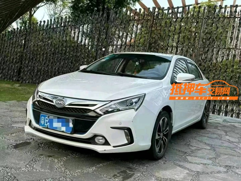 广州16年比亚迪秦2