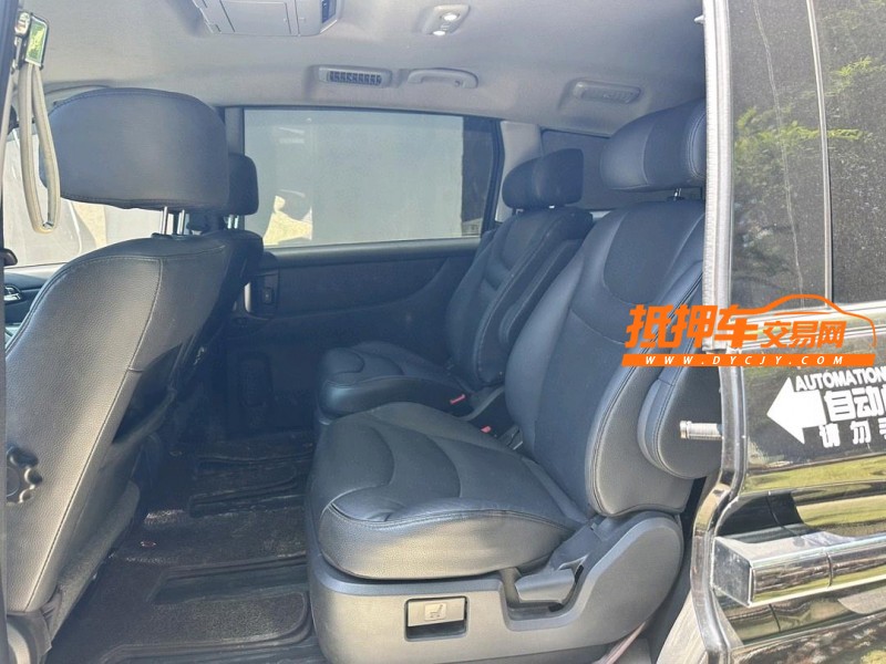 青岛17年纳智捷大7 MPV5