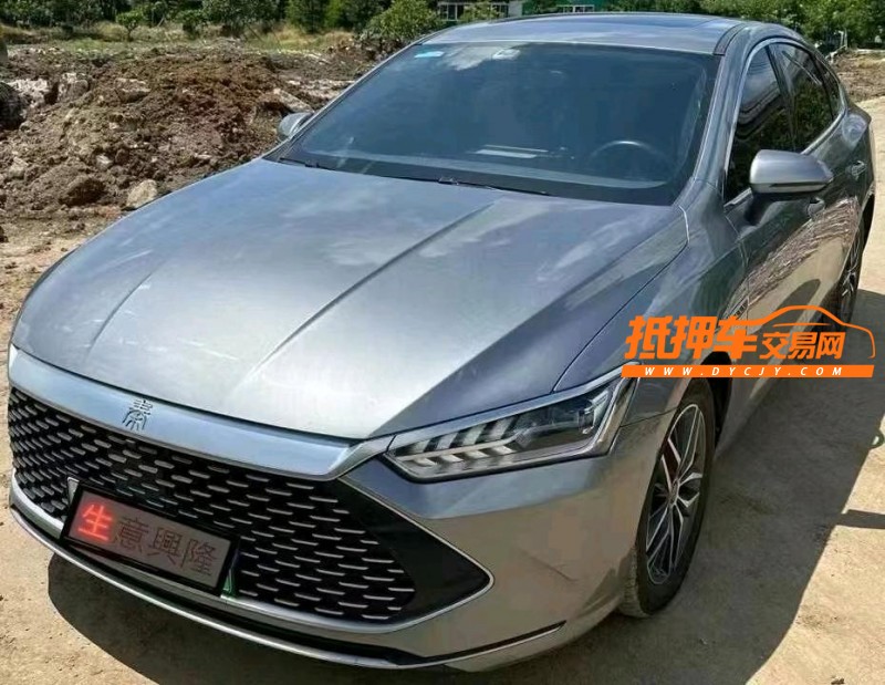 广州22年比亚迪秦3