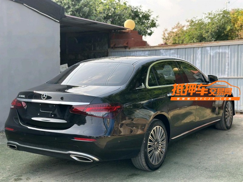 青岛22年奔驰E7