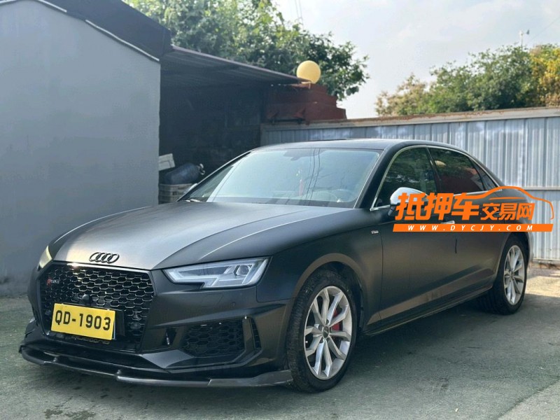 青岛17年奥迪A4L2
