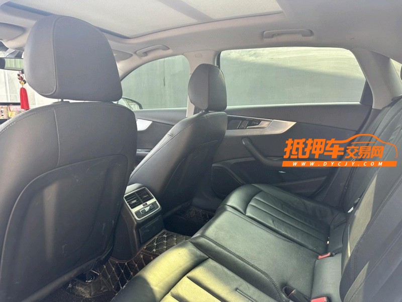 青岛17年奥迪A4L5