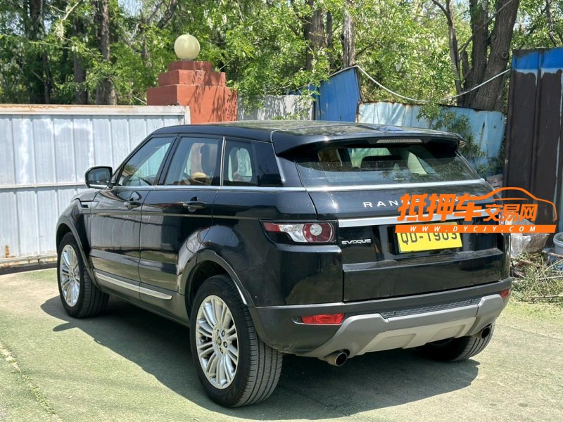 青岛14年路虎极光7