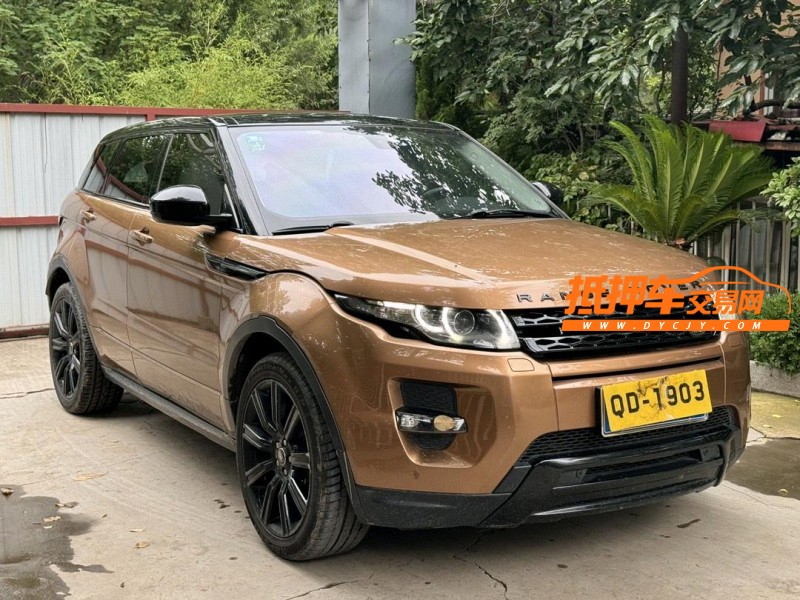 青岛14年路虎极光3