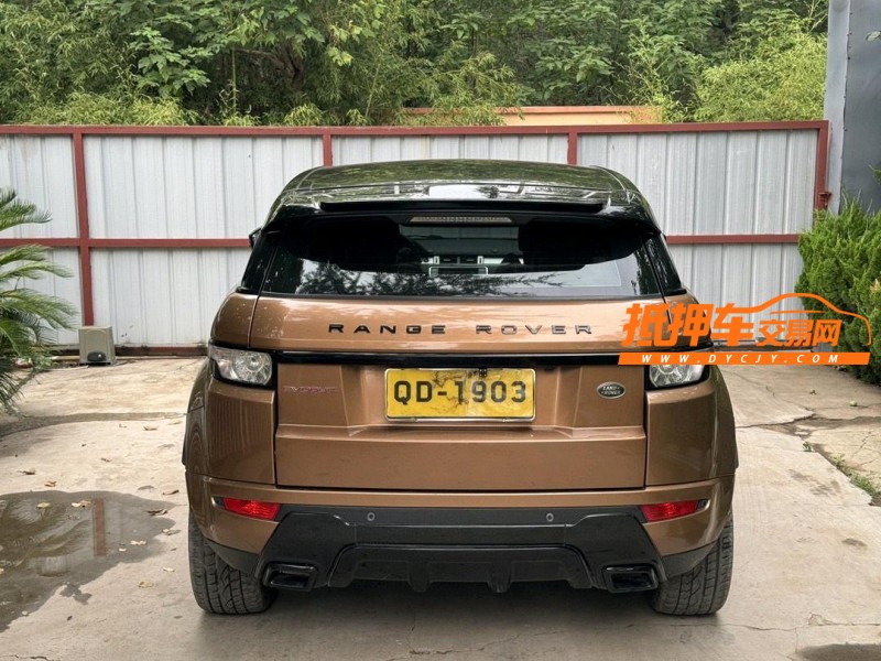 青岛14年路虎极光9