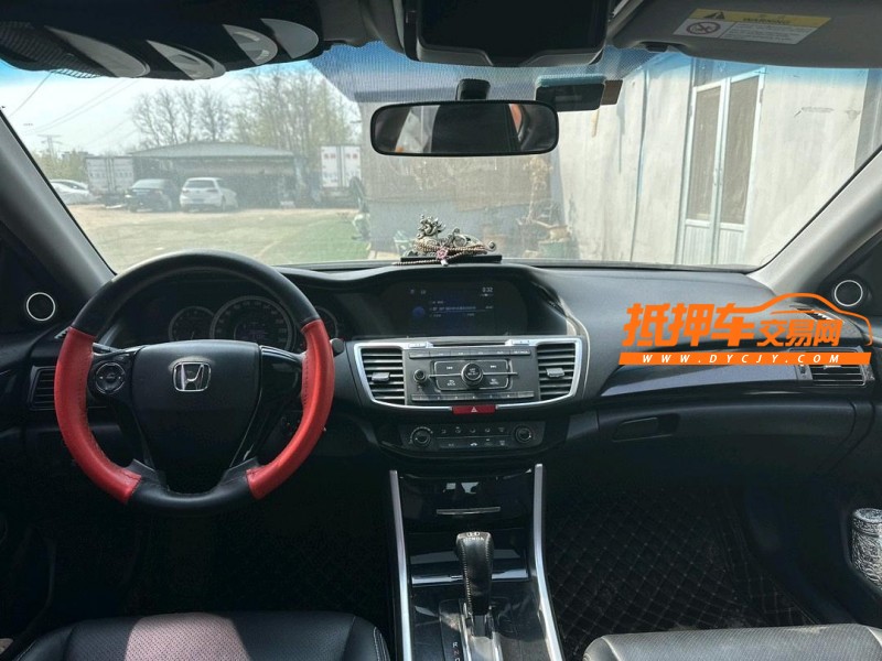青岛18年本田雅阁6