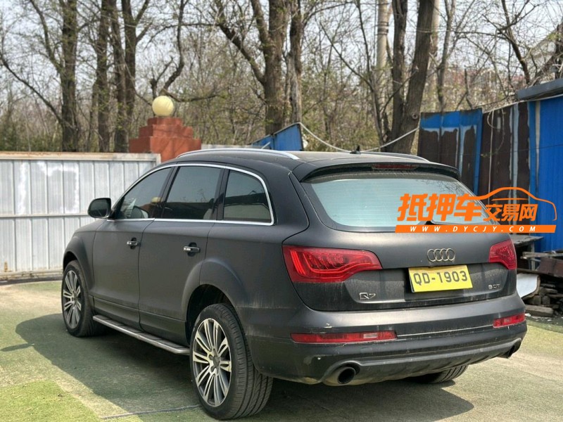 青岛11年奥迪Q79