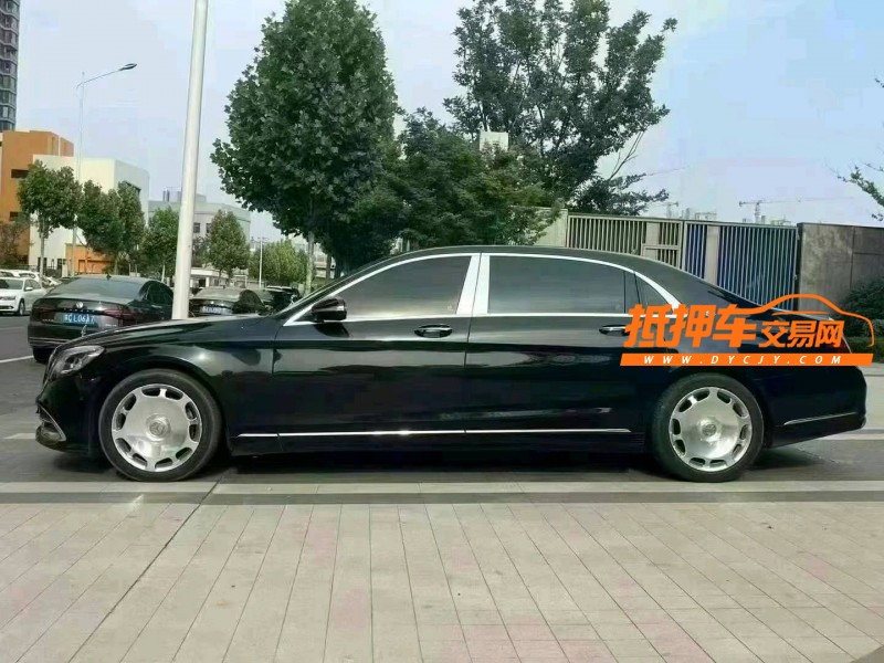 徐州19年奔驰迈巴赫S级7
