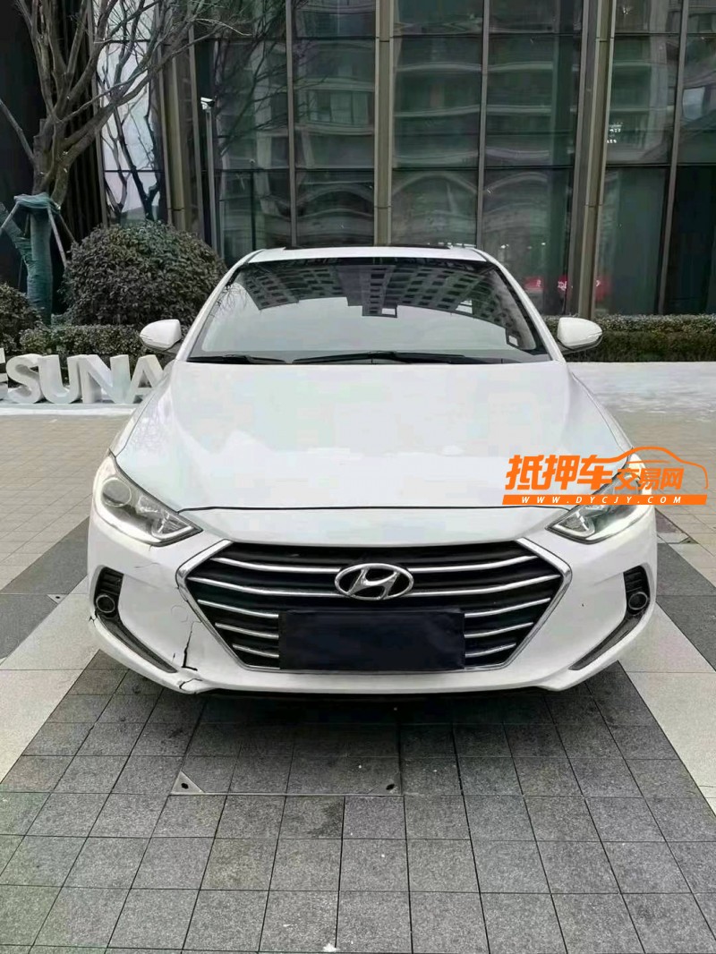 徐州17年现代伊兰特1