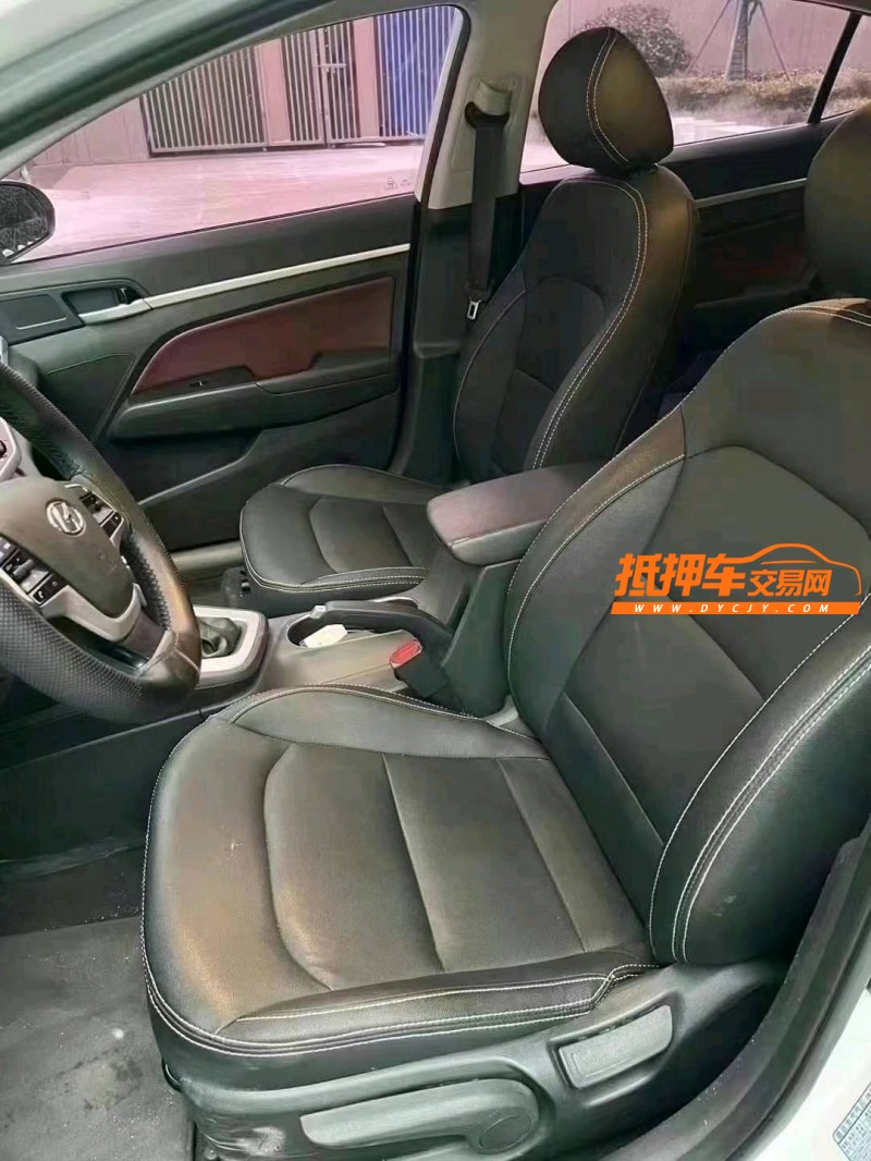 徐州17年现代伊兰特4