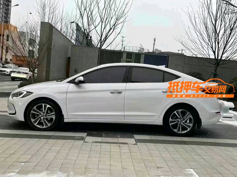 徐州17年现代伊兰特7